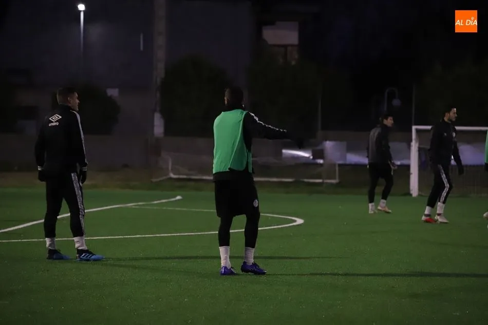 Foto 2 - El Salamanca UDS regresa a los entrenamientos con varias ausencias sonadas  