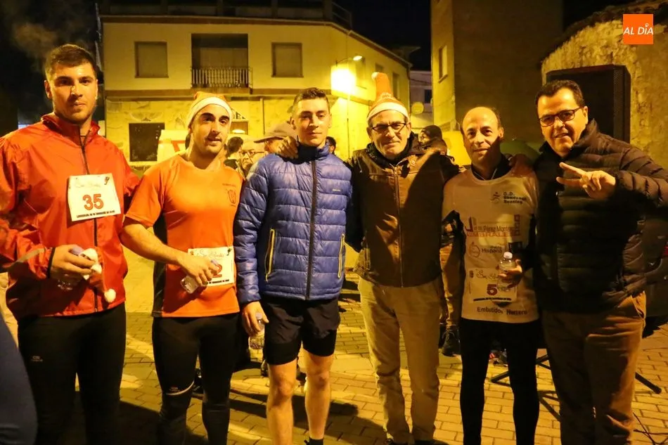 Foto 4 - H&eacute;ctor S&aacute;nchez y Mar&iacute;a Pierna se proclaman vencedores absolutos en la San Silvestre de Lumbrales ...