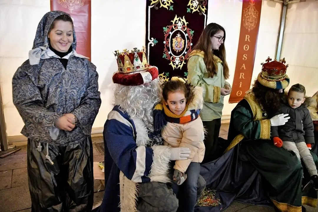 Foto 9 - Las muestras de solidaridad inundan el Festival Ben&eacute;fico &lsquo;Ning&uacute;n Ni&ntilde;o Sin Juguete&rsquo;