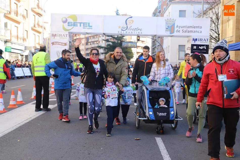 Foto 4 - Laura Quevedo y Diego G&oacute;mez son los m&aacute;s r&aacute;pidos en la categor&iacute;a sub-10 de la San Silvestre...