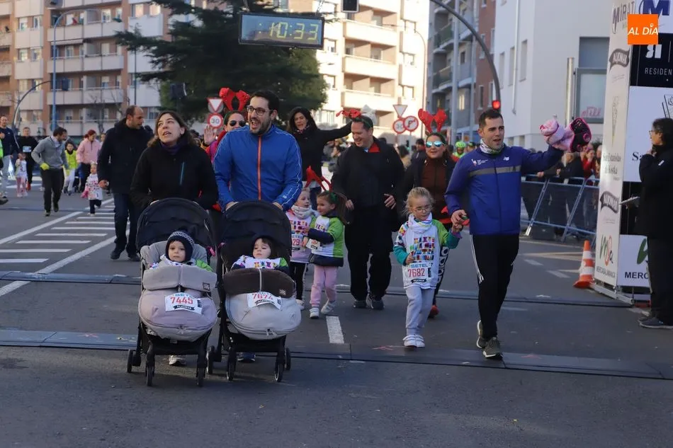 Foto 2 - Laura Quevedo y Diego G&oacute;mez son los m&aacute;s r&aacute;pidos en la categor&iacute;a sub-10 de la San Silvestre...