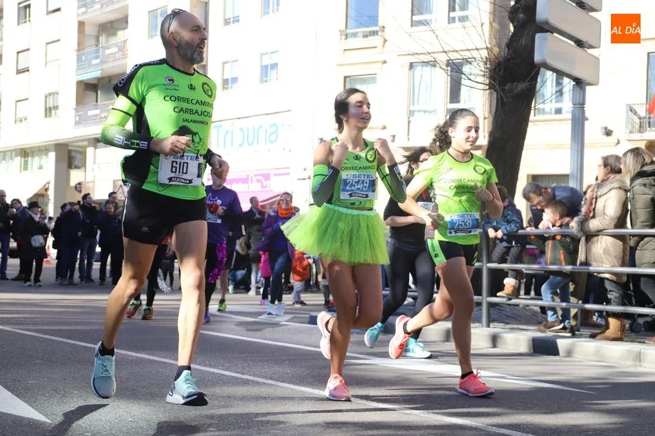Foto 9 - Jorge Blanco y Gema Mart&iacute;n se coronan vencedores de la San Silvestre Salmantina