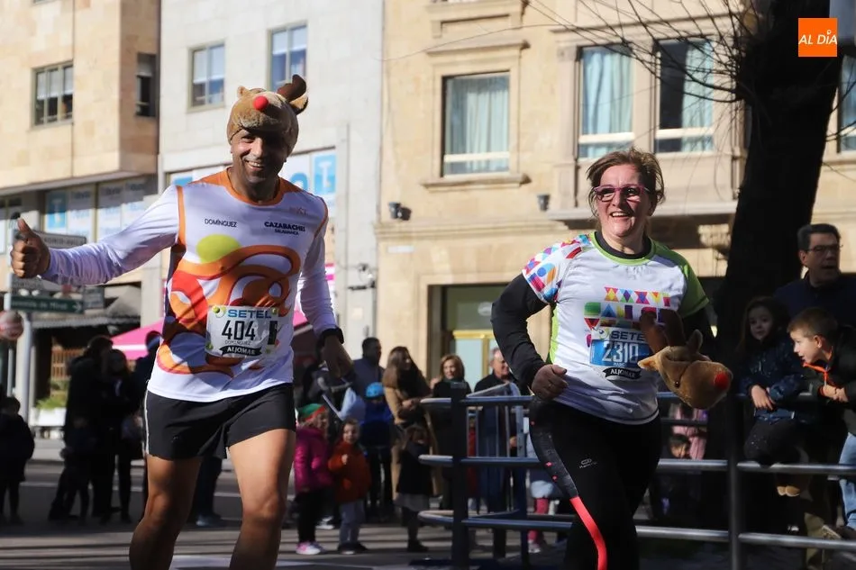 Foto 4 - Jorge Blanco y Gema Mart&iacute;n se coronan vencedores de la San Silvestre Salmantina