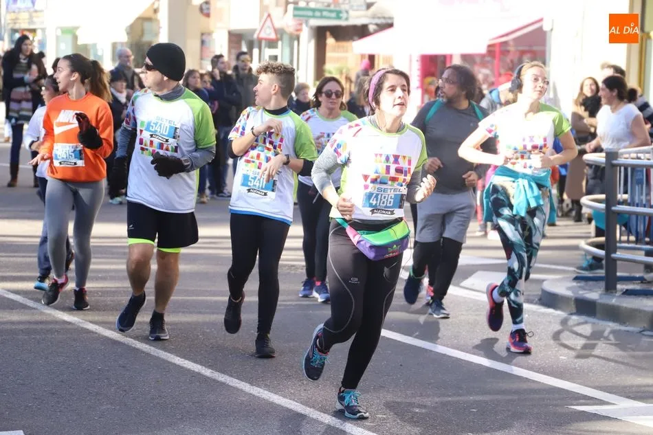 Foto 3 - Jorge Blanco y Gema Mart&iacute;n se coronan vencedores de la San Silvestre Salmantina