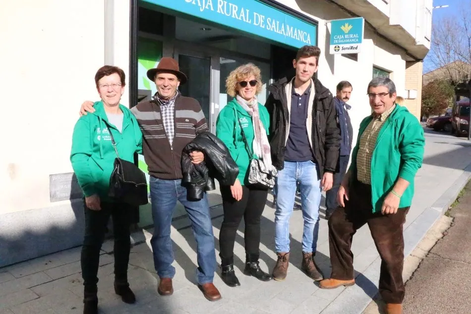 Foto 6 - Aldead&aacute;vila derrocha solidaridad a favor de la asociaci&oacute;n de ELACyL con 2.535 euros recaudados  