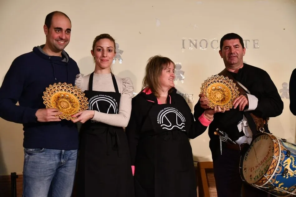 Raúl Díaz de Dios y El Mariquelo, socios de honor de la asociación