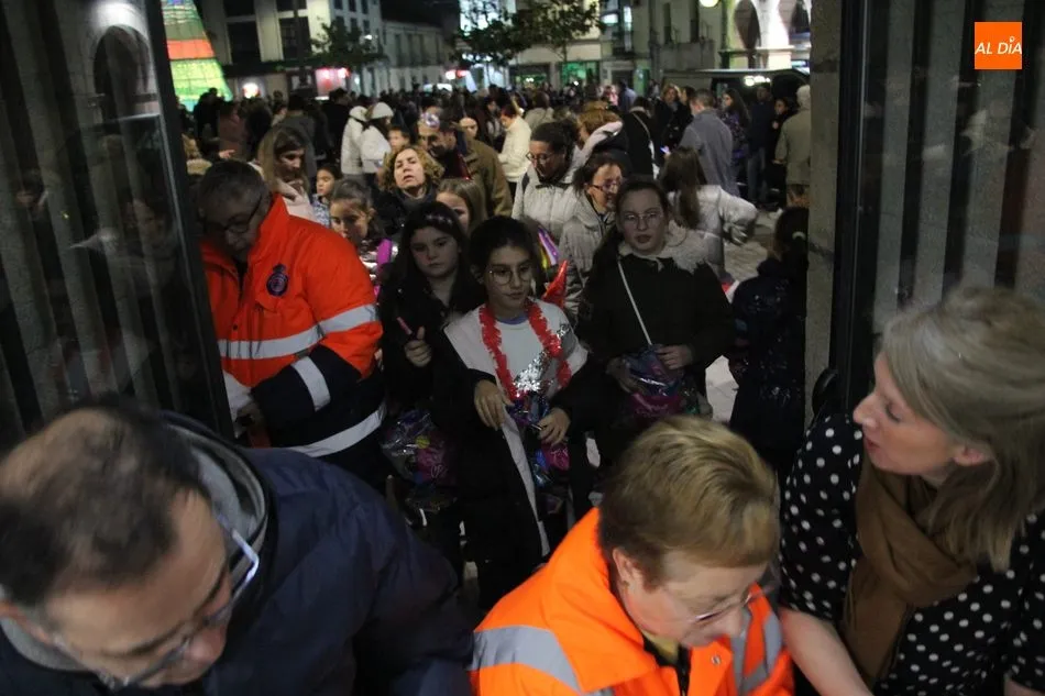 Foto 6 - La Plaza de Vitigudino vive una concurrida Nochevieja infantil  