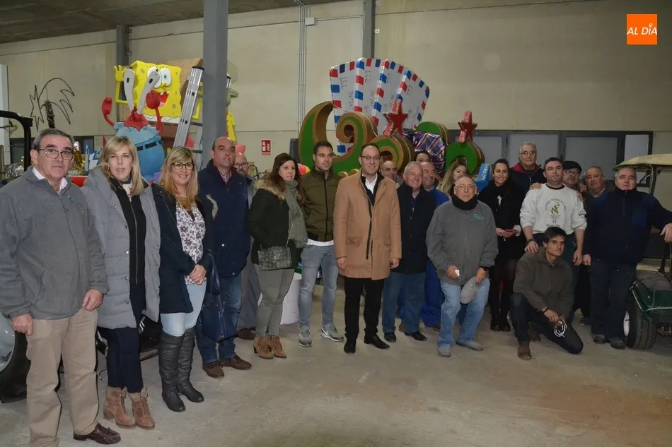 Los Amigos de la Ilusión entran en la semana final de preparación de la Cabalgata de los Reyes...
