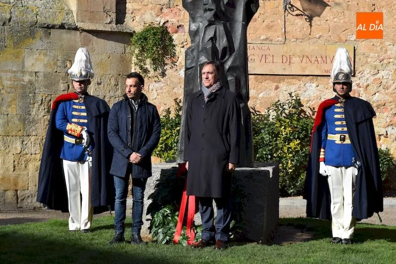 Foto 11 - Amen&aacute;bar muestra su admiraci&oacute;n por Unamuno: &ldquo;Ha dado sentido a mi vida en estos dos a&ntilde;os, es...