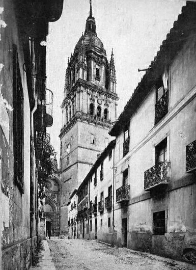 Foto 2 - La belleza de la calle Calder&oacute;n de la Barca  
