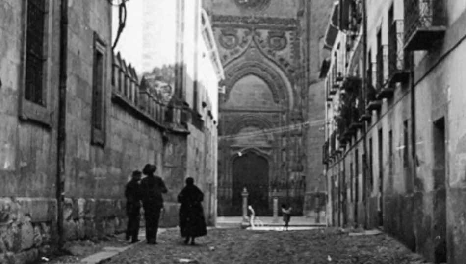 Detalle de la calle Calderón de la Barca