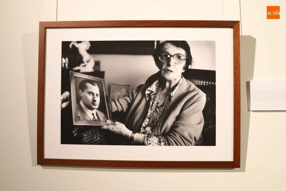 Foto 9 - Enrique Cano muestra en Salamanca sus fotos de la historia reciente de Espa&ntilde;a