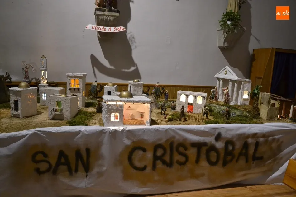 Foto 7 - As&iacute; luce el bel&eacute;n de la Parroquia de San Crist&oacute;bal  