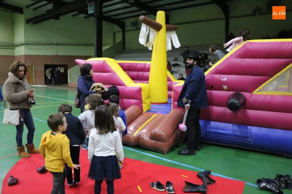 Foto 7 - Hinchables y juegos para disfrutar de las vacaciones navide&ntilde;as en Vitigudino  