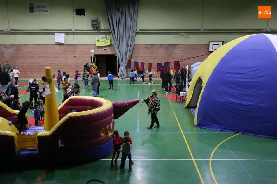 Foto 4 - Hinchables y juegos para disfrutar de las vacaciones navide&ntilde;as en Vitigudino  