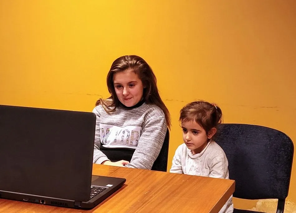 Foto 5 - Los Reyes Magos reciben la llamada de los ni&ntilde;os de la villa