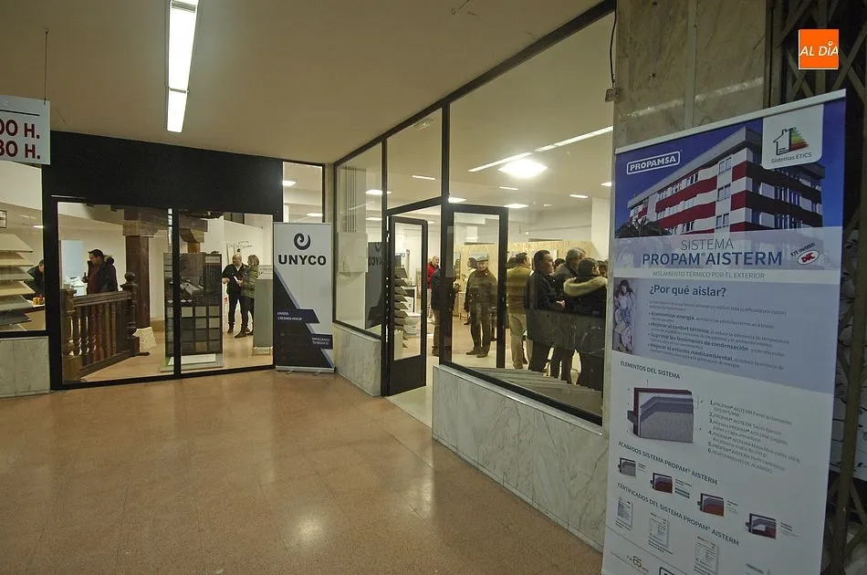 Foto 10 - SOPAM&nbsp;inaugura su exposici&oacute;n de material de ba&ntilde;o y construcci&oacute;n en pleno coraz&oacute;n de la Ciudad  