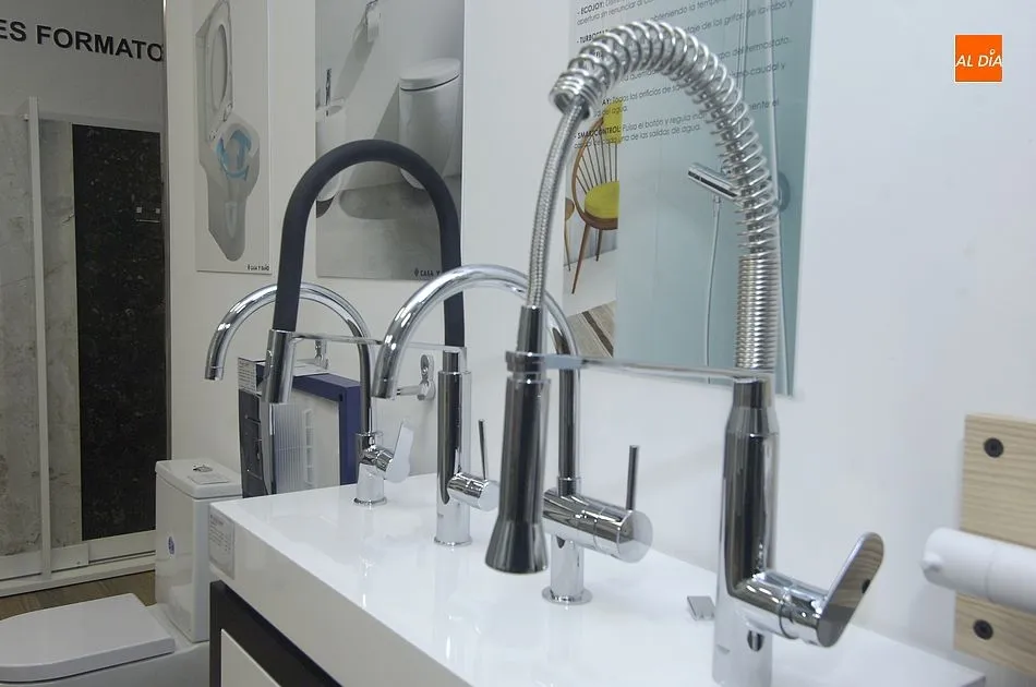 Foto 8 - SOPAM&nbsp;inaugura su exposici&oacute;n de material de ba&ntilde;o y construcci&oacute;n en pleno coraz&oacute;n de la Ciudad  