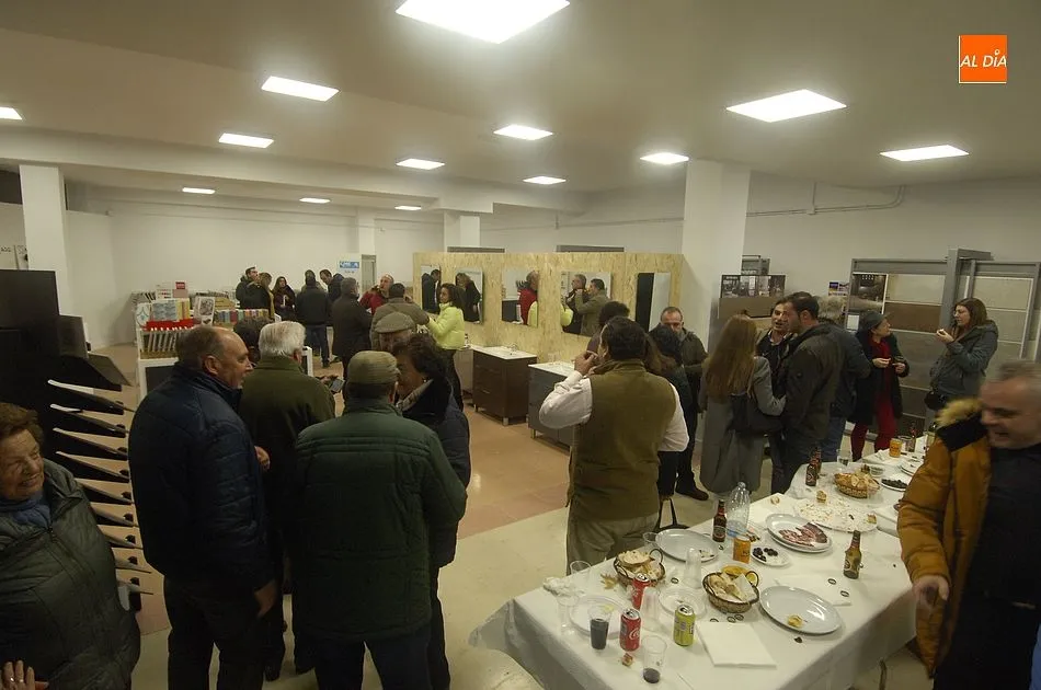 Foto 5 - SOPAM&nbsp;inaugura su exposici&oacute;n de material de ba&ntilde;o y construcci&oacute;n en pleno coraz&oacute;n de la Ciudad  