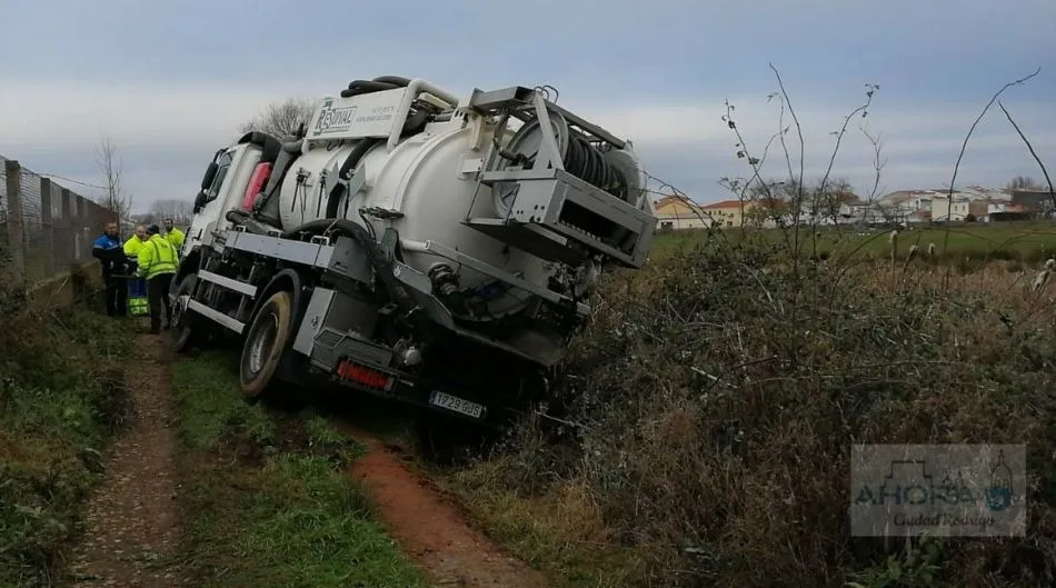 Cortado el camino de la Huerta de la Torrecilla por su mal estado  