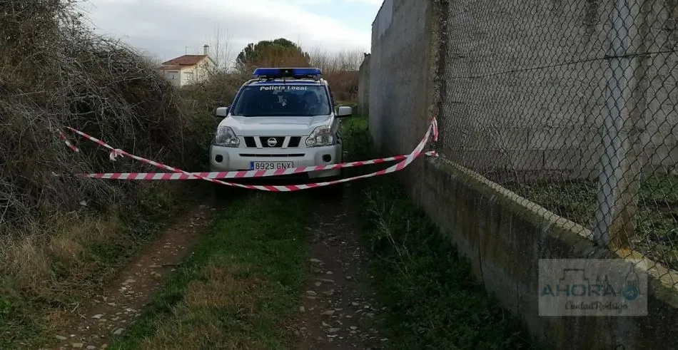 Foto 2 - Cortado el camino de la Huerta de la Torrecilla por su mal estado  