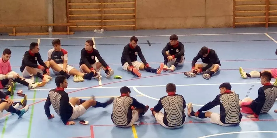 Foto 2 - Sergio Moreiro juega frente a la UVA de 2&ordf;B un nuevo amistoso con la Selecci&oacute;n Sub&rsquo;19  
