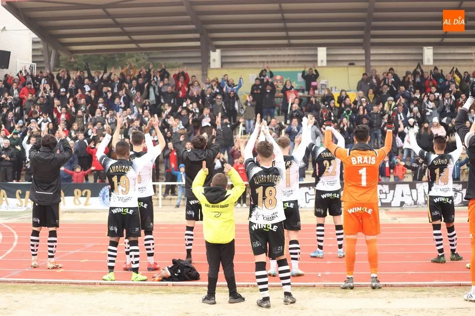 Foto 3 - Unionistas perdona al Leioa y acab&oacute; pag&aacute;ndolo en el &uacute;ltimo minuto (1-1)