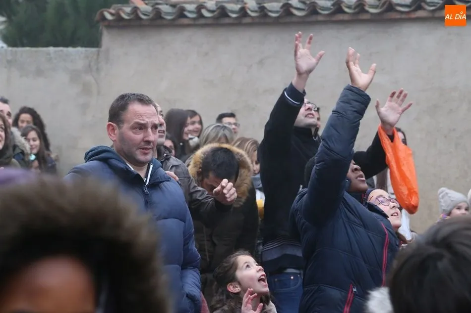 Foto 4 - Villoria recibe a los Reyes Magos con los brazos abiertos