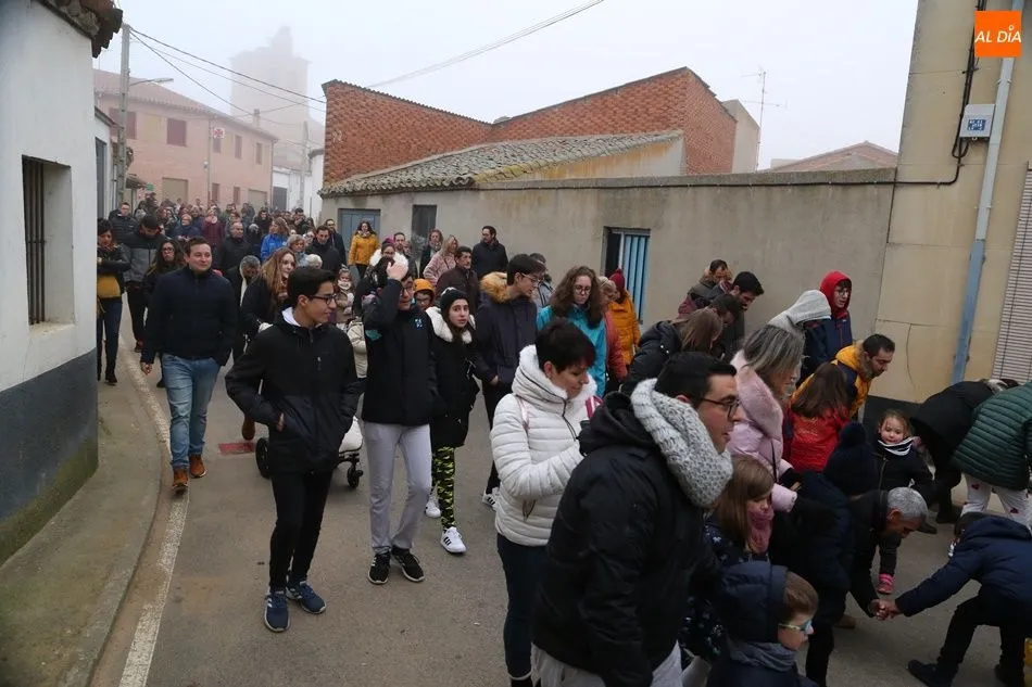 Foto 8 - Los Reyes Magos visitan Villoruela antes de su gran noche
