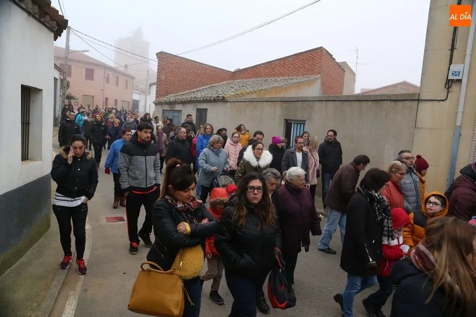 Foto 7 - Los Reyes Magos visitan Villoruela antes de su gran noche