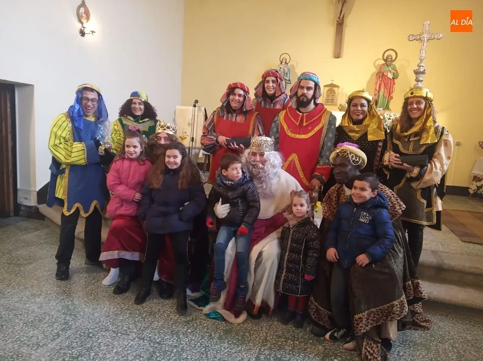 Los Reyes Magos reparten ilusión en Guijuelo