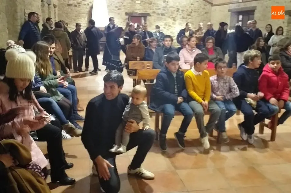 Foto 6 - Los Reyes de Oriente hacen las delicias de peque&ntilde;os y mayores en Cip&eacute;rez  