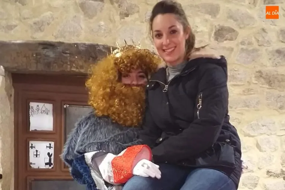 Foto 5 - Los Reyes de Oriente hacen las delicias de peque&ntilde;os y mayores en Cip&eacute;rez  