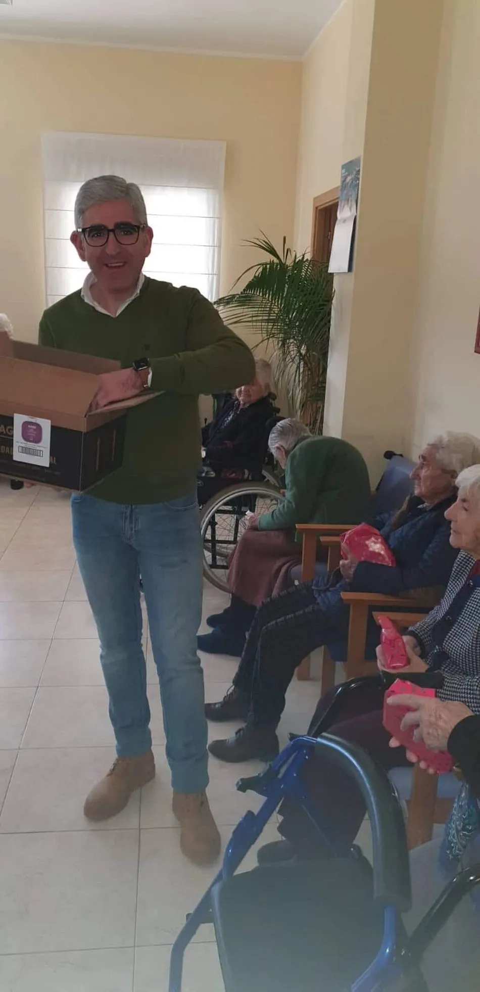 Linares de Riofrío disfruta de la visita de los Reyes Magos