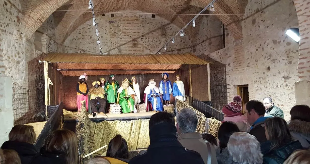 Foto 3 - Sancti-Sp&iacute;ritus se vuelca en la bienvenida a los Magos de Oriente