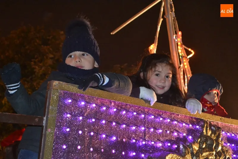 Foto 6 - Ilusi&oacute;n y nervios para dar la bienvenida a los Reyes Magos en su multitudinaria Cabalgata
