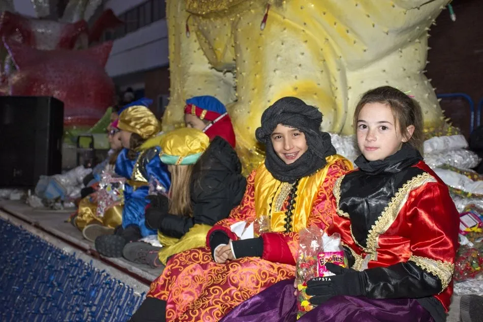 La Cabalgata de Reyes llenó de ilusión las calles de la capital. Fotos: Manuel Lamas