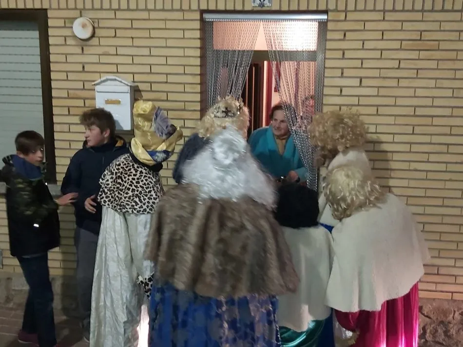Foto 6 - Los Reyes Magos necesitan ayuda extra en Sobradillo para repartir los regalos  