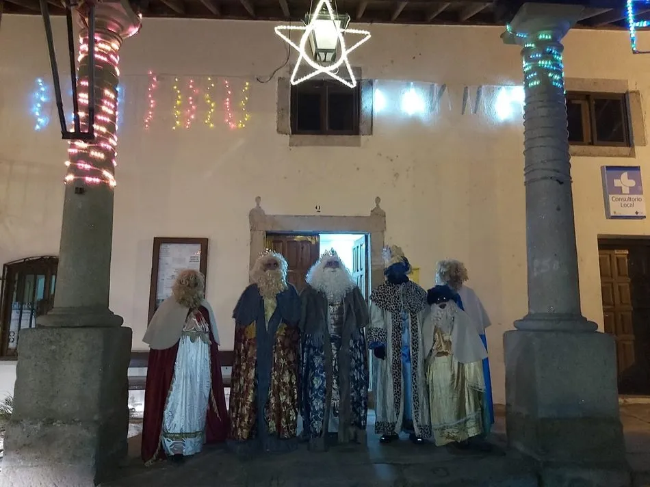 Foto 5 - Los Reyes Magos necesitan ayuda extra en Sobradillo para repartir los regalos  