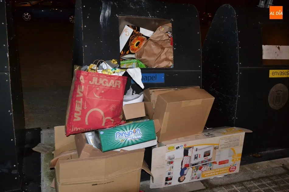 1Foto: Los restos de la Navidad  