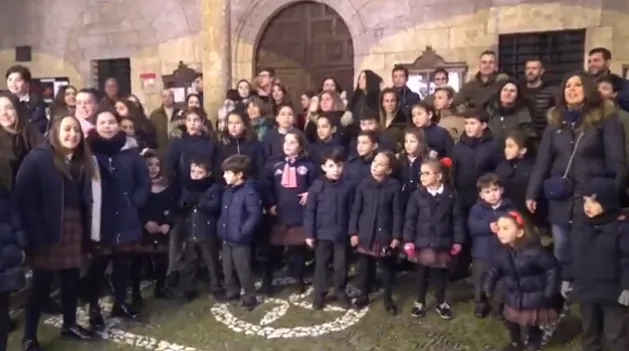 Foto 2 - Antes de volver a clase: los v&iacute;deos de felicitaci&oacute;n de San Francisco y Misioneras-Santa Teresa  