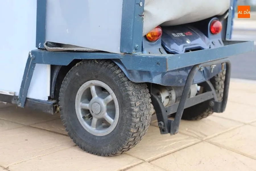 Foto 4 - Ingenier&iacute;a &lsquo;casera&rsquo; para evitar el fr&iacute;o en una silla de ruedas el&eacute;ctrica de Salamanca