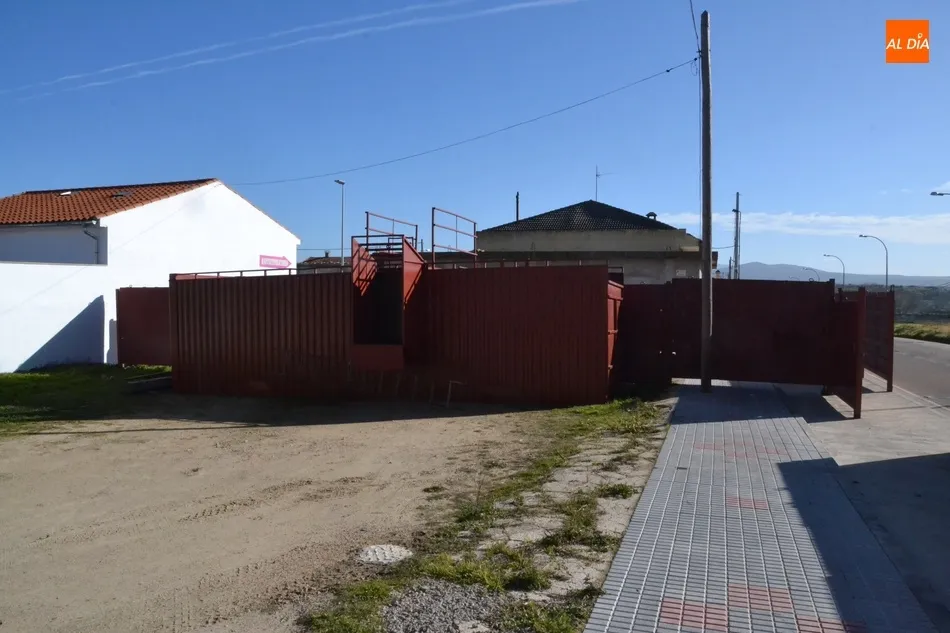 Foto 7 - Instalados los toriles para la Capea del Toro de San Sebasti&aacute;n  
