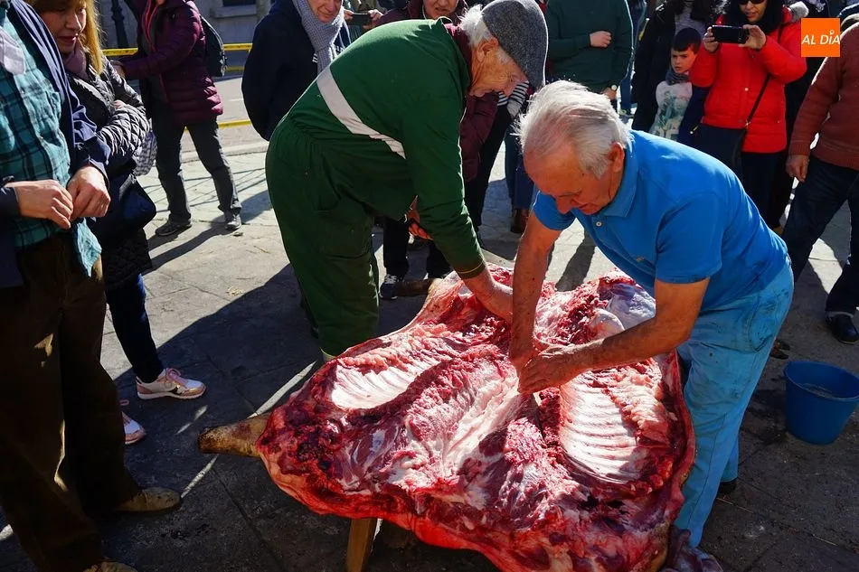Foto 10 - La matanza de Linares de Riofr&iacute;o crece en emoci&oacute;n y p&uacute;blico