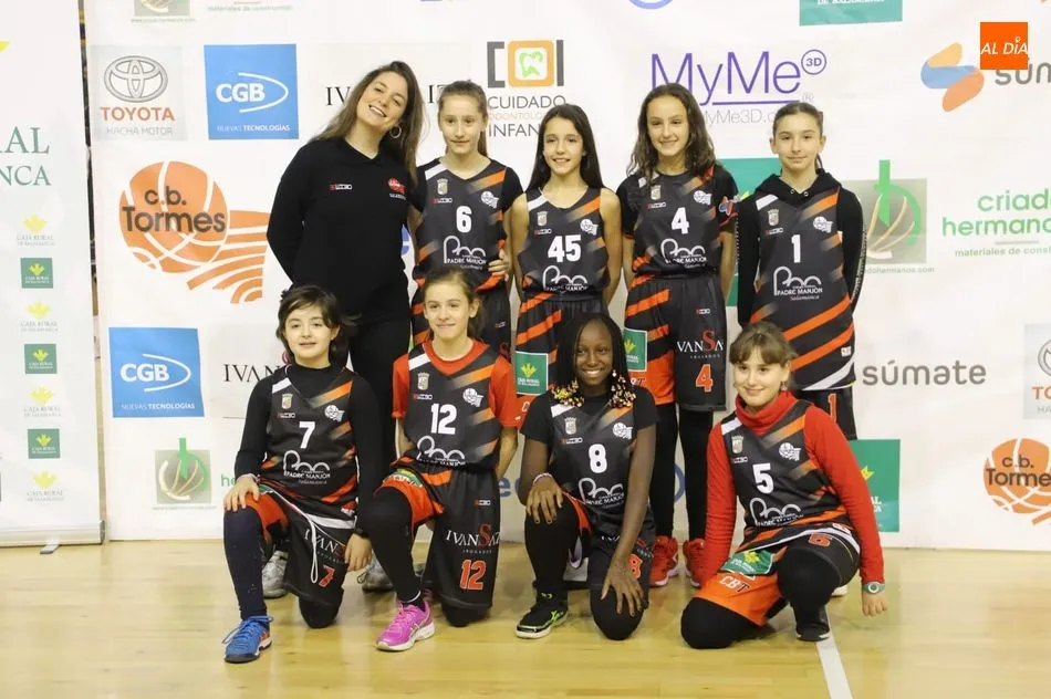 Foto 7 - El CB Tormes celebra la presentaci&oacute;n de su cantera con un triunfo sobre el ULE Basket Le&oacute;n (92-56)