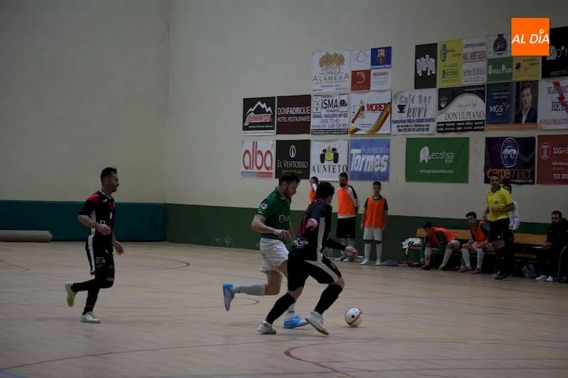 Foto 8 - El Piensos Dur&aacute;n Albense estrena el a&ntilde;o con victoria frente a Xove (6-3)