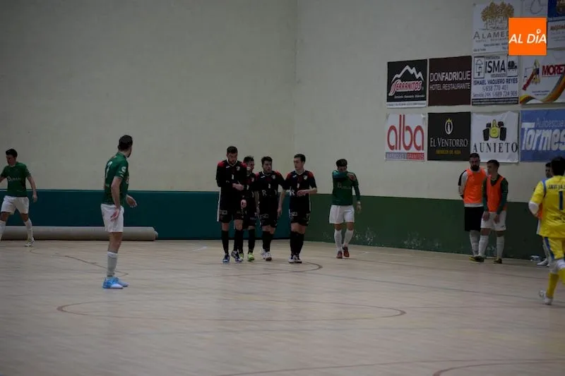 Foto 4 - El Piensos Dur&aacute;n Albense estrena el a&ntilde;o con victoria frente a Xove (6-3)
