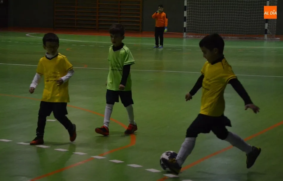 Foto 9 - La Liga de los m&aacute;s peques retoma su actividad tras las vacaciones navide&ntilde;as  