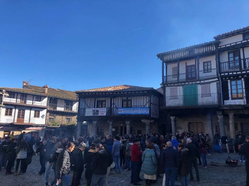 Foto 2 - La Alberca se llena de artistas tradicionales en un multitudinario encuentro