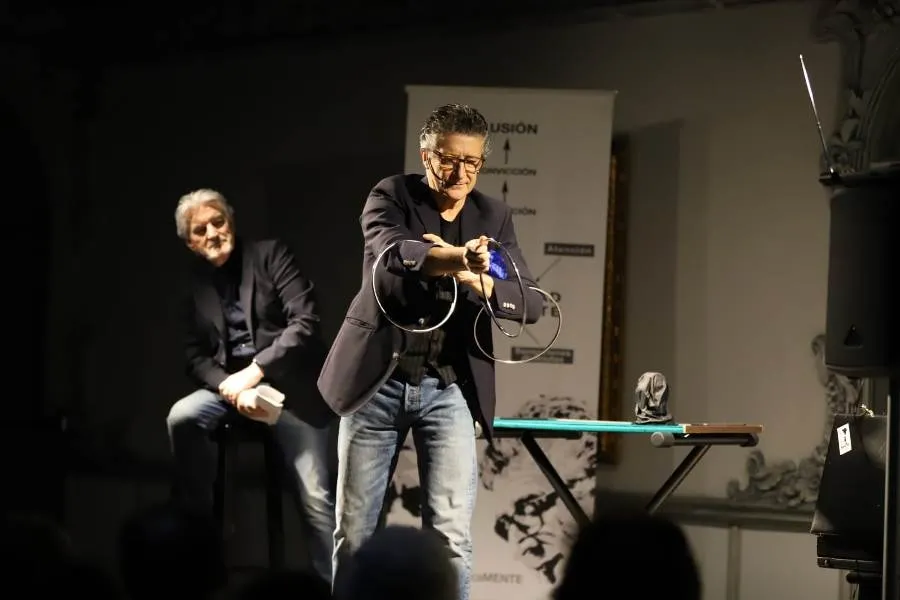 Uno de los trucos que Nacho Casal explicó al público